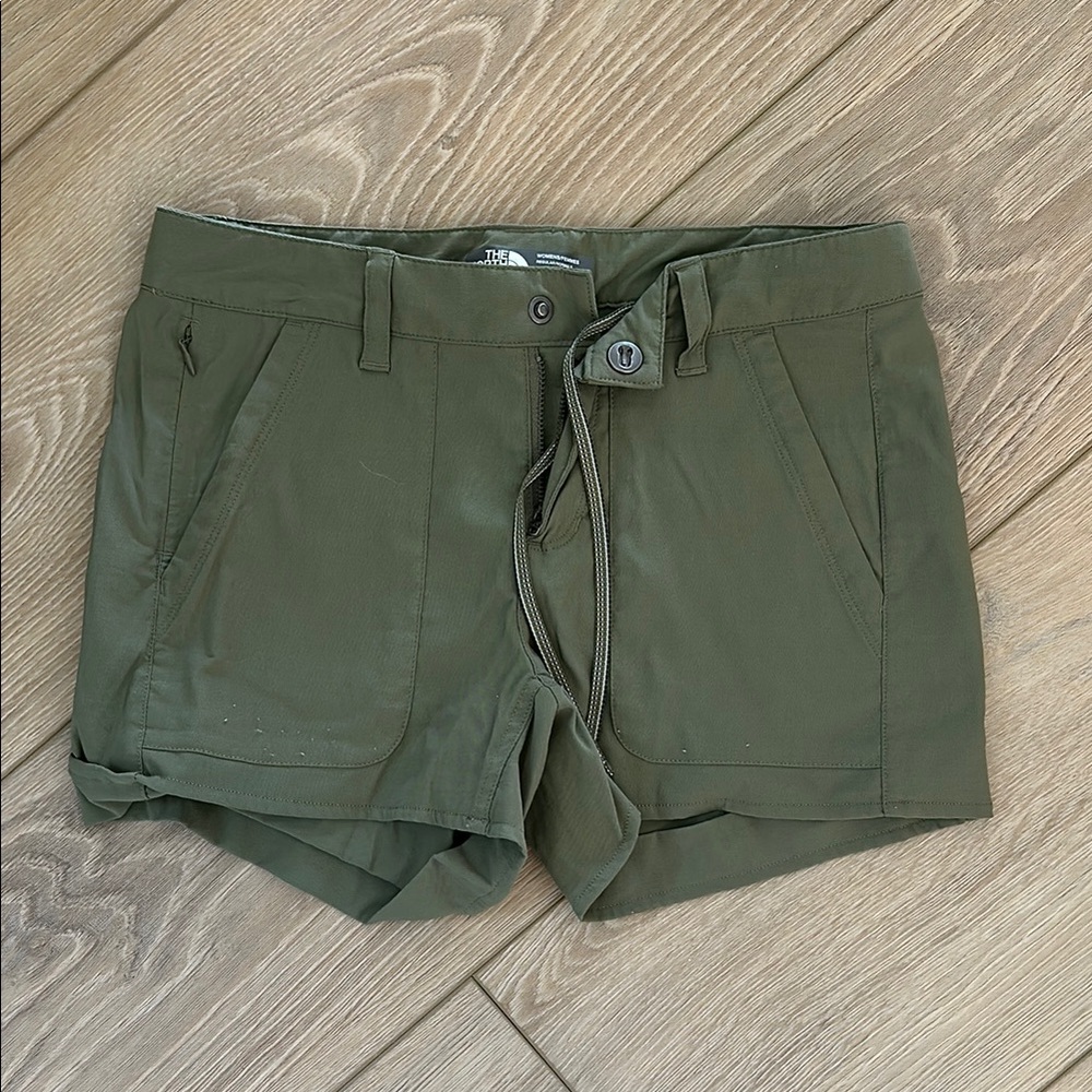 The North Face Women's Forest Green Cargo Shorts